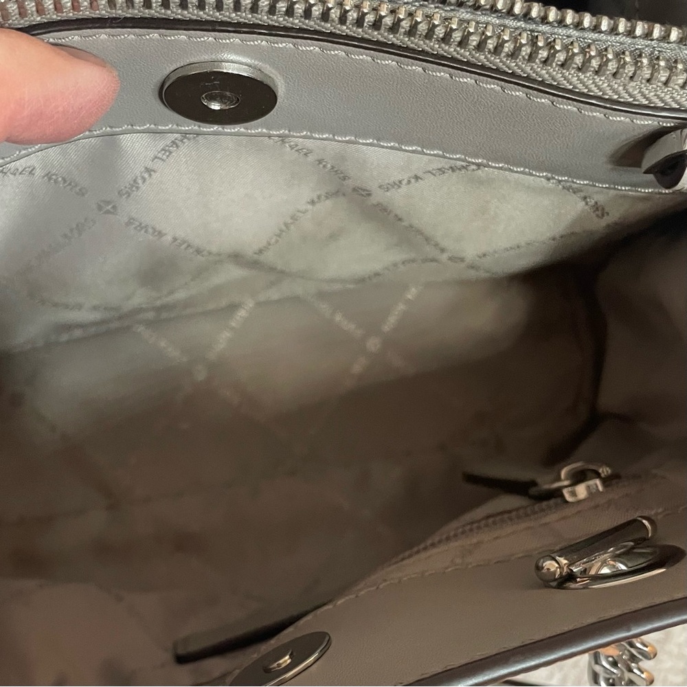 Michael Kors Small Teagan Messenger Tote Bag Silver Chain Handle~~Gray - Picture 8 of 12
